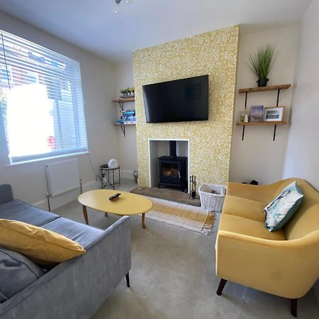 Sea Biscuit Cottage, Scarborough Bagian luar foto