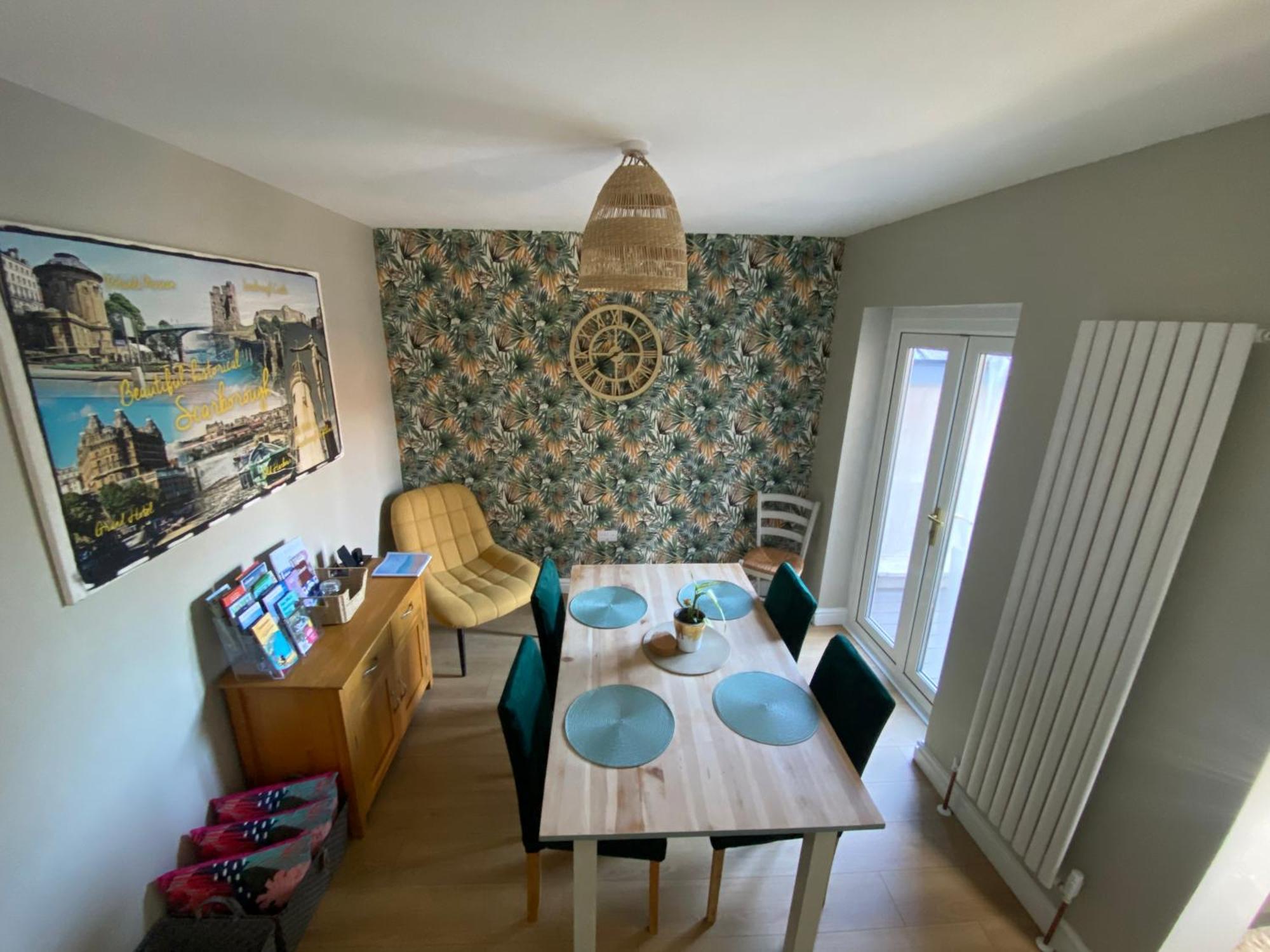 Sea Biscuit Cottage, Scarborough Bagian luar foto